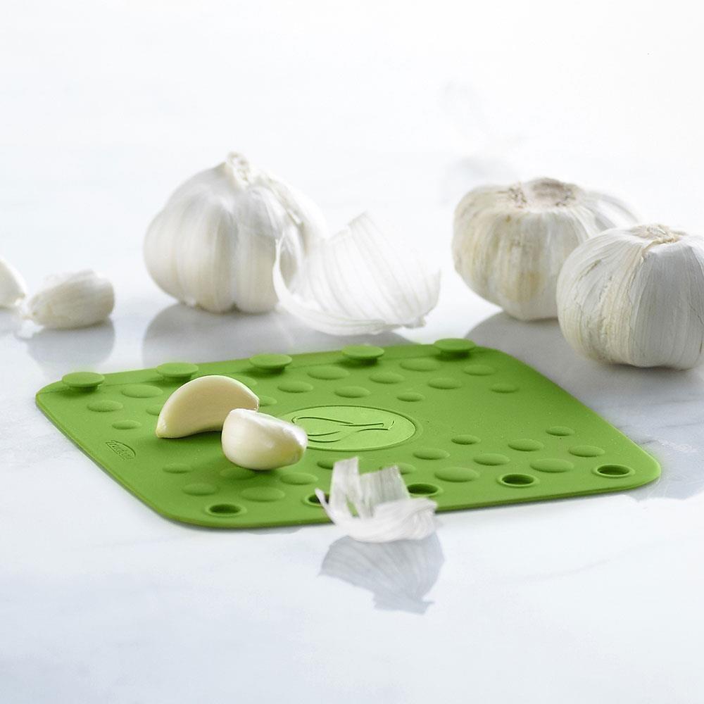 Garlic peel remover